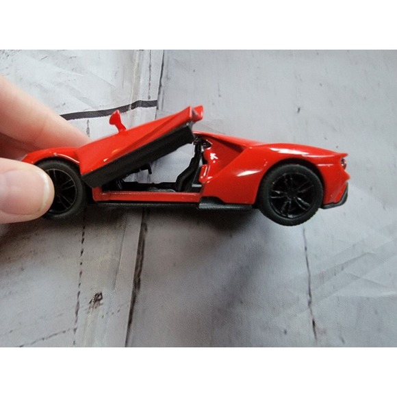 5" Kinsmart 2017 Ford GT Scale Diecast Model Toy Car- Red - Picture 3 of 10